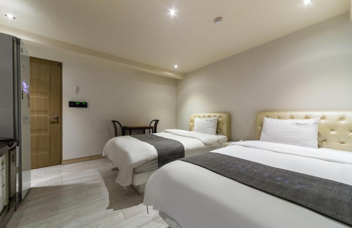 Gallery Hotel Gwangju Metropolitan City ภายนอก รูปภาพ