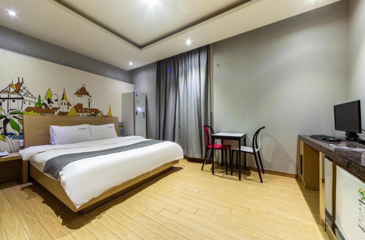 Gallery Hotel Gwangju Metropolitan City ภายนอก รูปภาพ