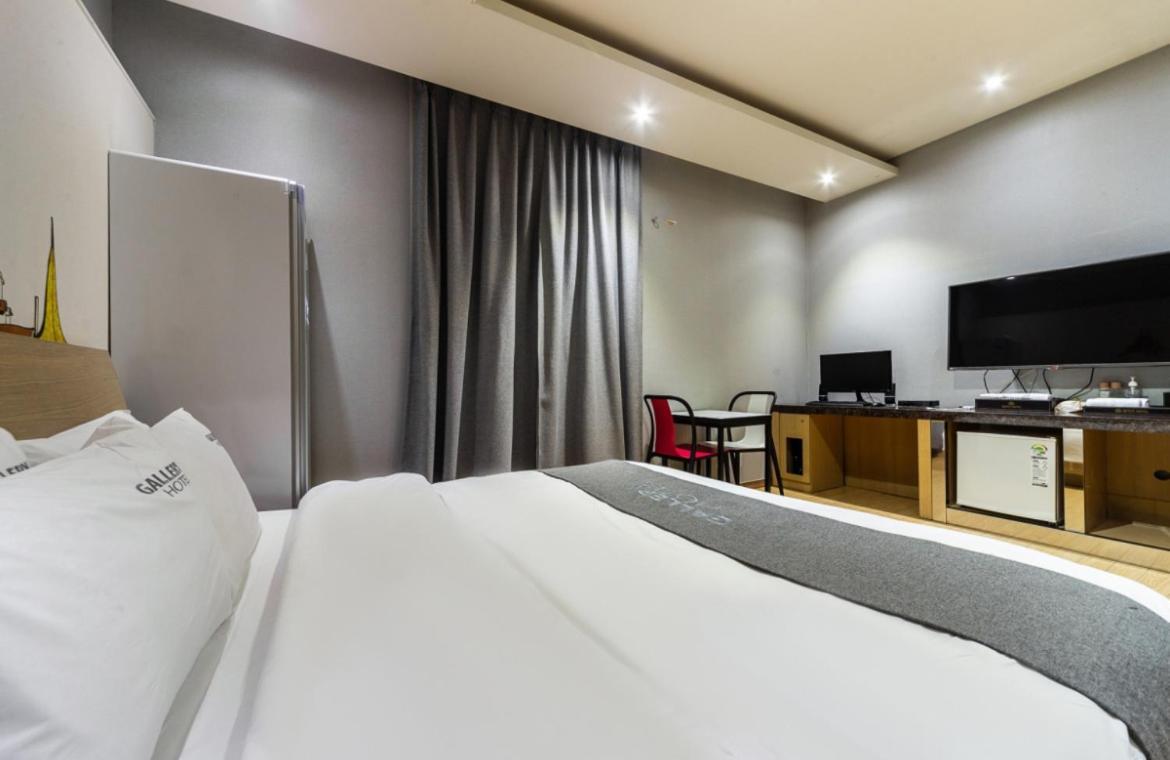 Gallery Hotel Gwangju Metropolitan City ภายนอก รูปภาพ
